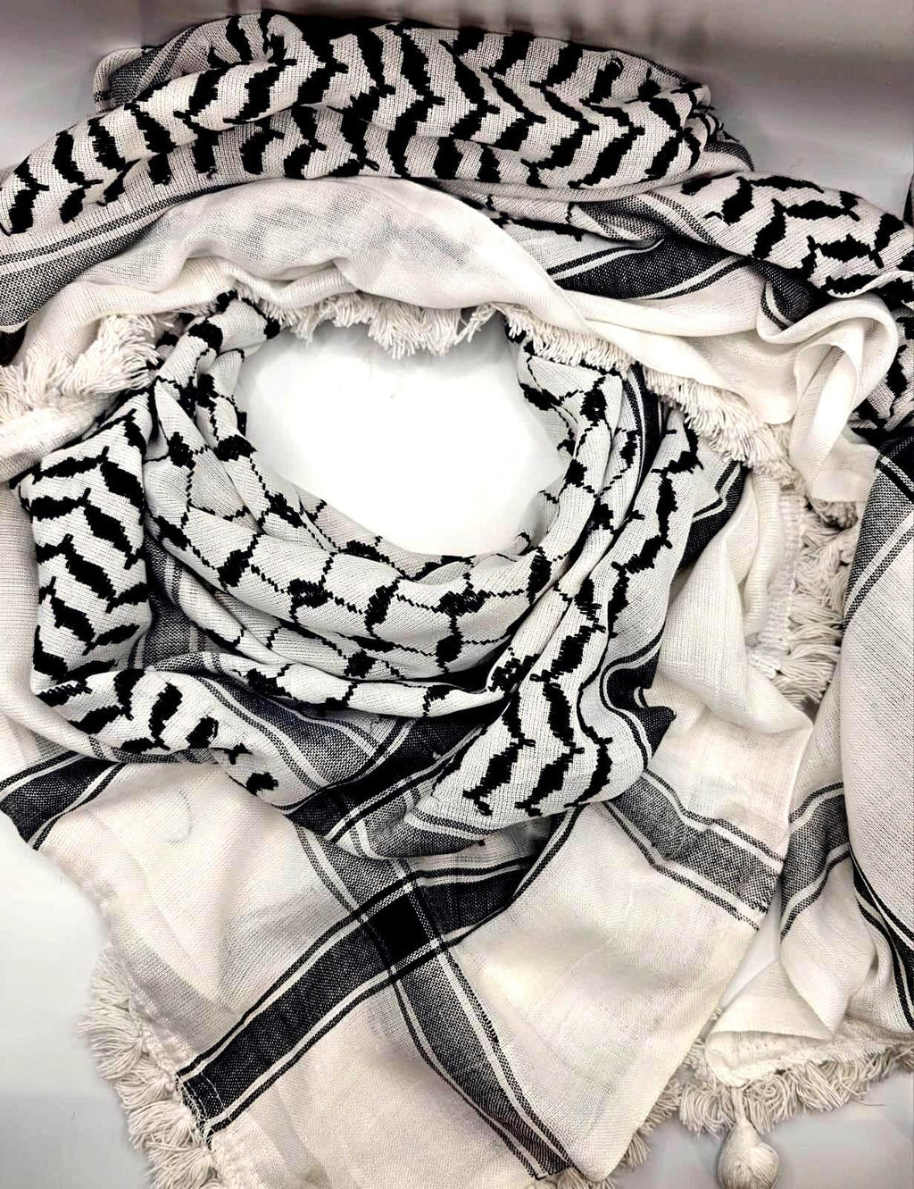 Authentic Palestinian Keffiyeh – Handmade Hirbawi Cotton Scarf from Hebron