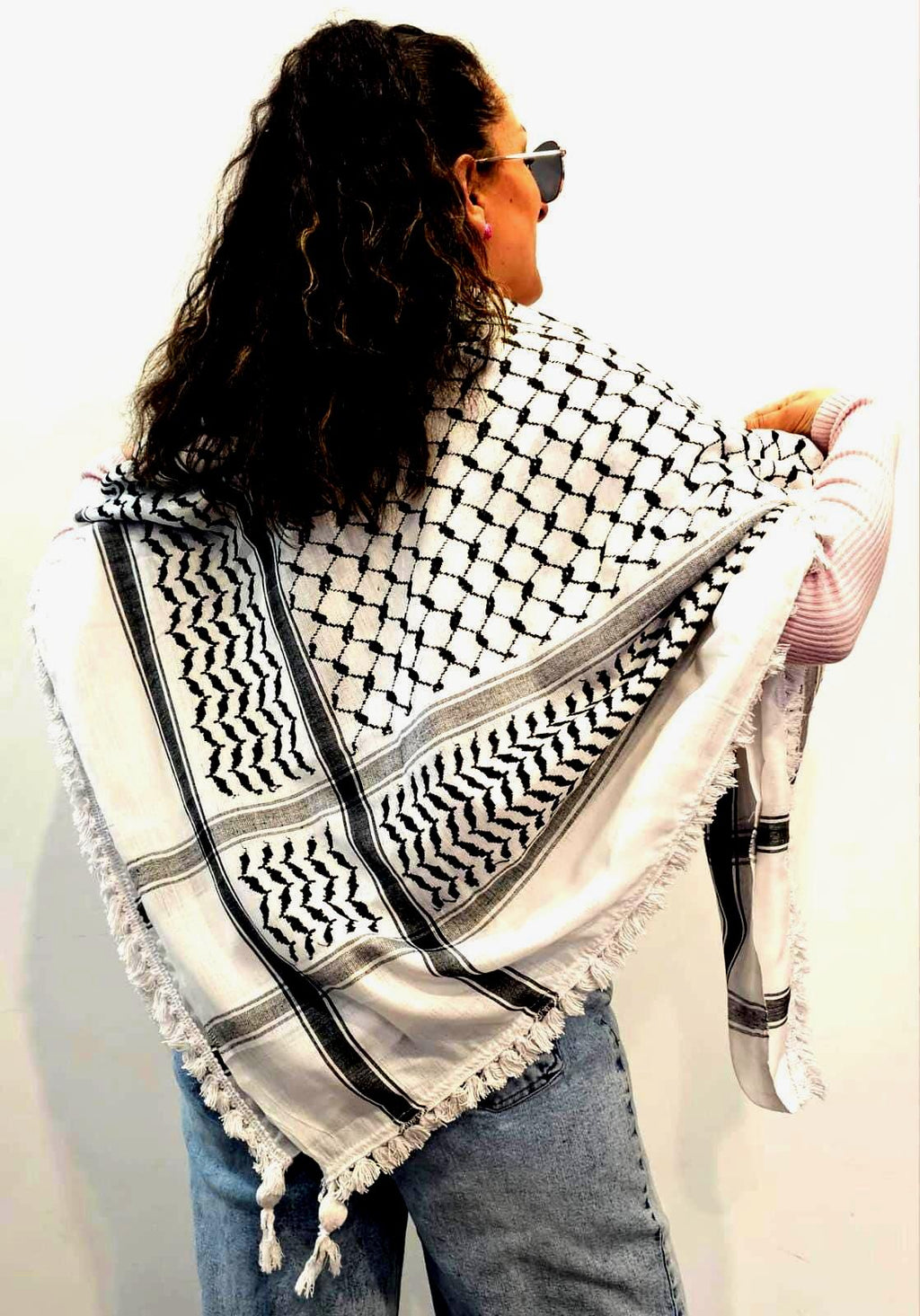 Authentic Palestinian Keffiyeh – Handmade Hirbawi Cotton Scarf from Hebron